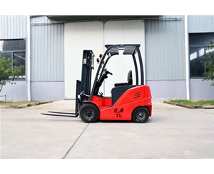 蕪湖電動(dòng)叉車的操作風(fēng)險(xiǎn)須知